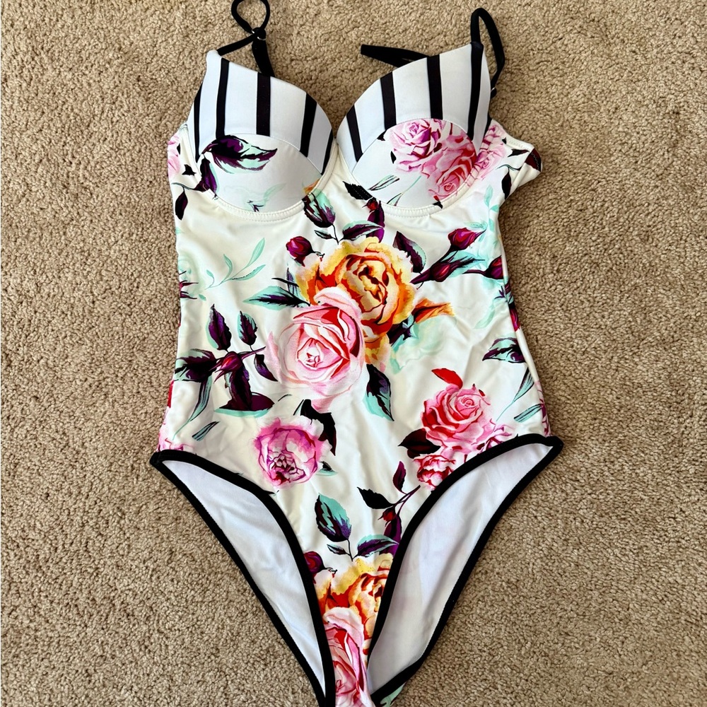 GUC CUPSHE Women's Floral Printing One-piece swimsuit